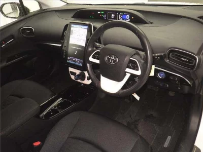 Toyota PRIUS PHV