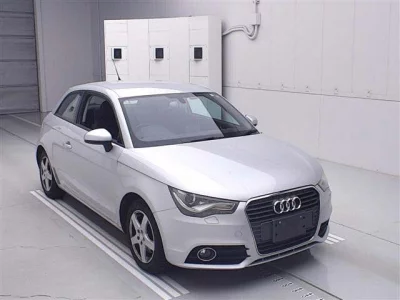 Audi A1  с аукциона в Японии
