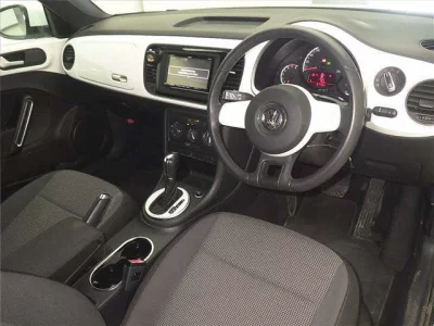 Volkswagen THE BEETLE