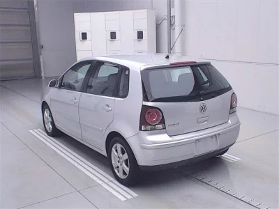 Volkswagen Polo  с аукциона в Японии