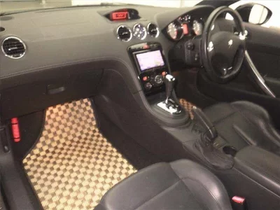 Peugeot RCZ  с аукциона в Японии