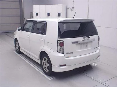 Toyota COROLLA RUMION  с аукциона в Японии