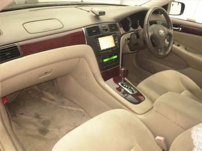 Toyota WINDOM  с аукциона в Японии