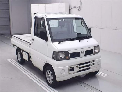 Nissan CLIPPER TRUCK