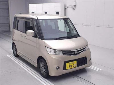 Nissan ROOX