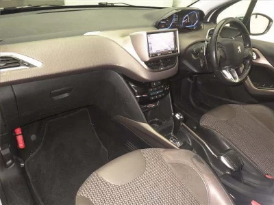 Peugeot 2008  с аукциона в Японии