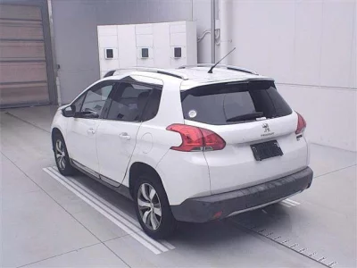 Peugeot 2008  с аукциона в Японии