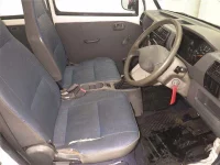 Mitsubishi MINICAB VAN лот № 70265 оценка 3.5  с аукциона в Японии 4