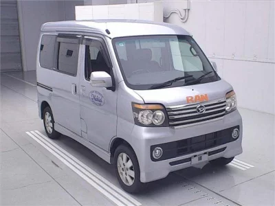 Daihatsu Atrai Wagon
