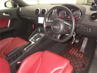 Audi TT лот № 60243 оценка 4.5  с аукциона в Японии 2