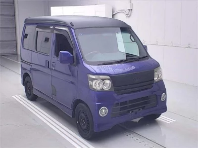 Daihatsu Atrai Wagon  с аукциона в Японии