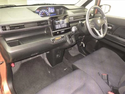 Suzuki WAGON R  с аукциона в Японии