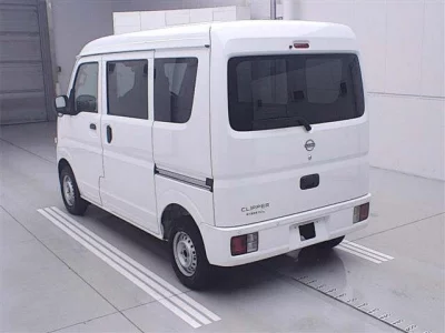 Nissan CLIPPER VAN