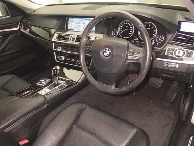BMW 5-Series  с аукциона в Японии