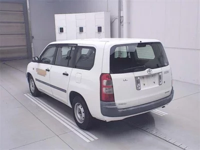 Toyota SUCCEED