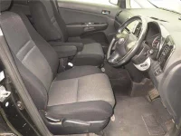 Toyota WISH лот № 70483 оценка 3.5  с аукциона в Японии 4