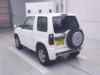 Mitsubishi PAJERO MINI