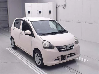 Daihatsu MIRA E S