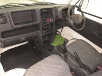 Nissan CLIPPER TRUCK лот № 40070 оценка 4  с аукциона в Японии 3