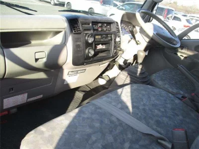 Hino DUTRO  с аукциона в Японии