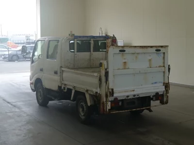 Toyota DYNA  с аукциона в Японии