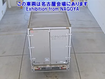 Toyota DYNA  с аукциона в Японии