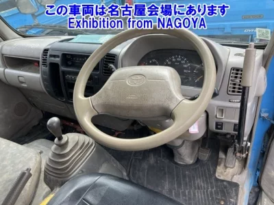 Toyota DYNA  с аукциона в Японии