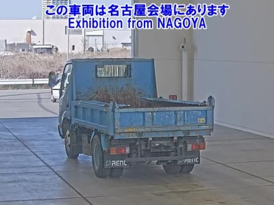 Toyota DYNA  с аукциона в Японии