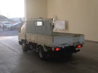 Toyota DYNA лот № 1314 оценка R  с аукциона в Японии 1