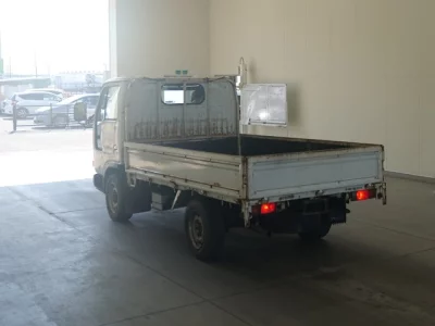 Nissan ATLAS  с аукциона в Японии