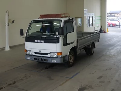 Nissan ATLAS  с аукциона в Японии