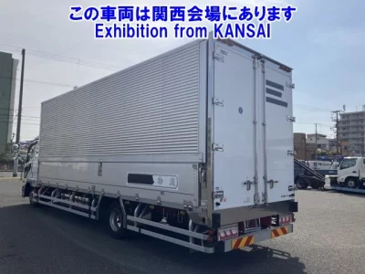 Mitsubishi FUSO FIGHTER