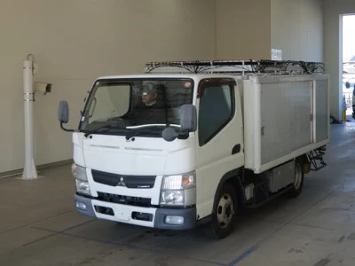 Mitsubishi Fuso Canter