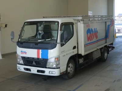 Mitsubishi Fuso Canter