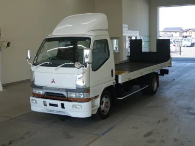 Mitsubishi Fuso Canter