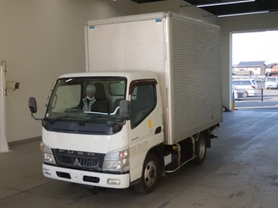 Mitsubishi Fuso Canter