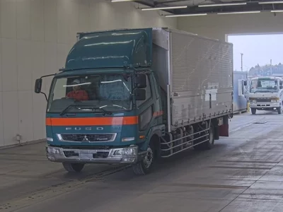 Mitsubishi FUSO FIGHTER