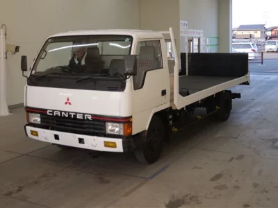 Mitsubishi Fuso Canter