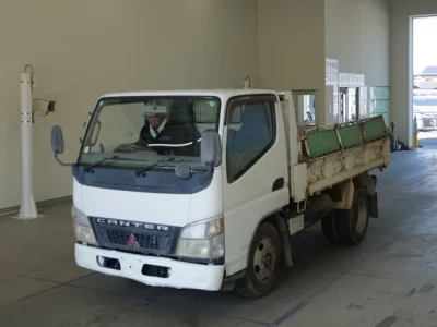 Mitsubishi Fuso Canter