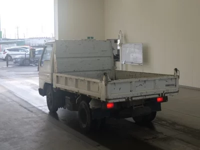 Mazda TITAN  с аукциона в Японии