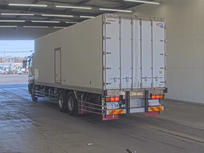 Mitsubishi FUSO SUPER GREAT