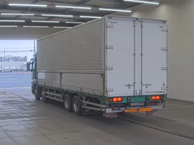 Mitsubishi FUSO SUPER GREAT