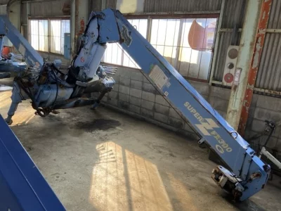 TADANO CRANE