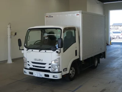 Isuzu Elf
