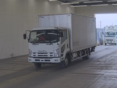 Isuzu Forward