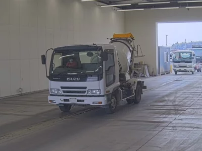 Isuzu Forward
