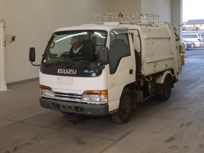 Isuzu Elf