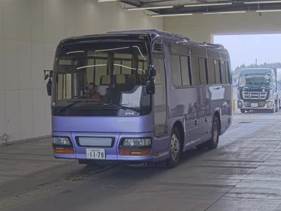 Isuzu GALA  с аукциона в Японии