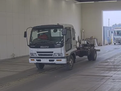 Isuzu Forward