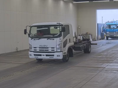 Isuzu Forward